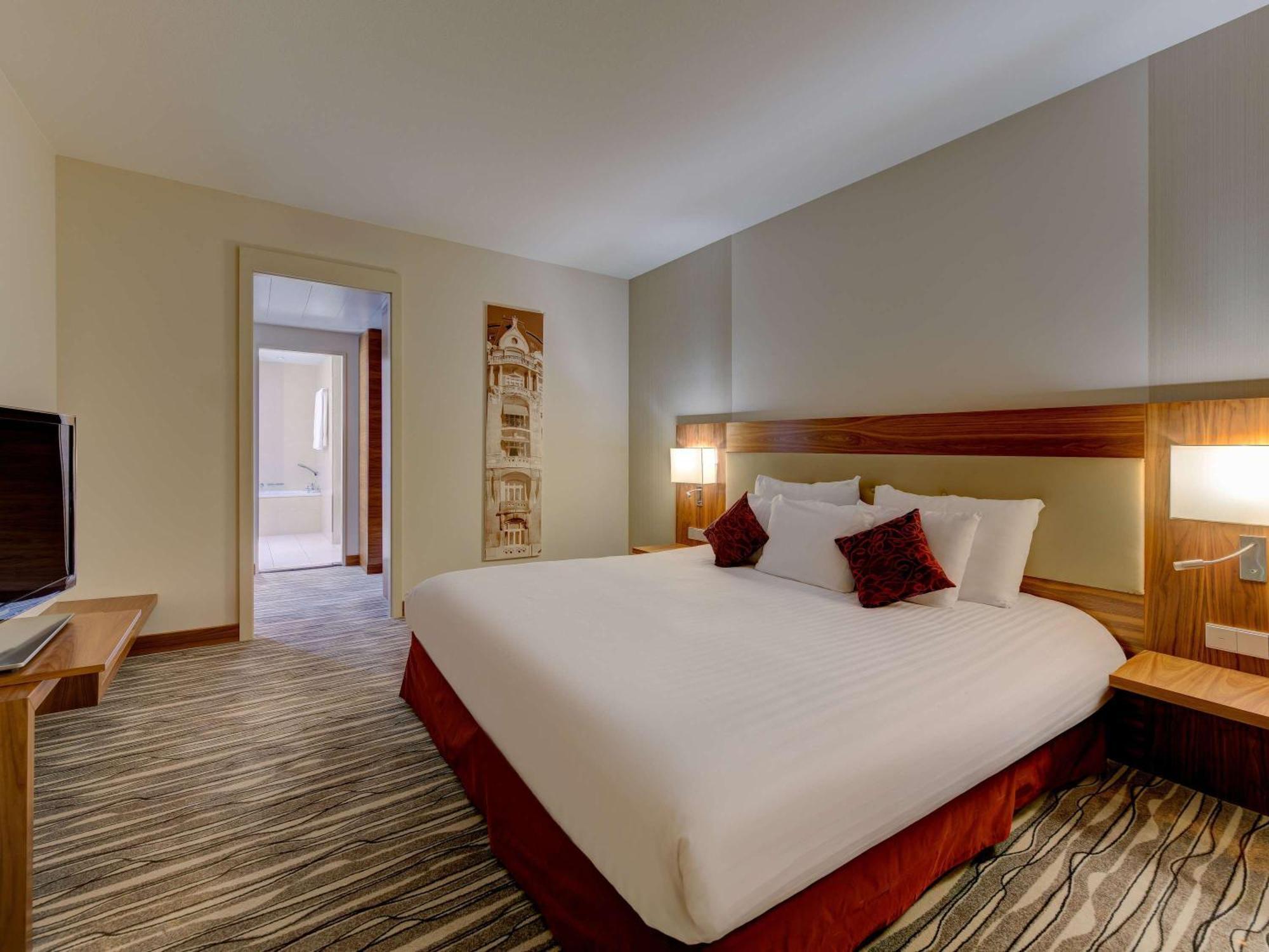 Moevenpick Hotel Geneva Мерен Екстер'єр фото